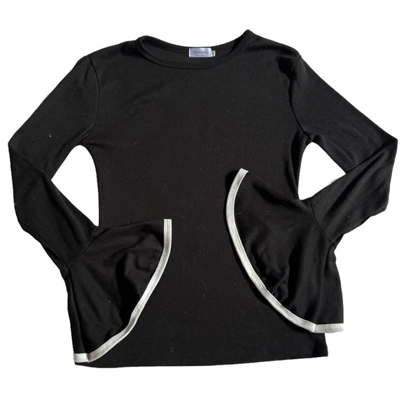 QEARAL BLACK CREWNECK FITTED LONG SLEEVE TOP WITH BELL SLEEVES SIZE S - Picture 3 of 7